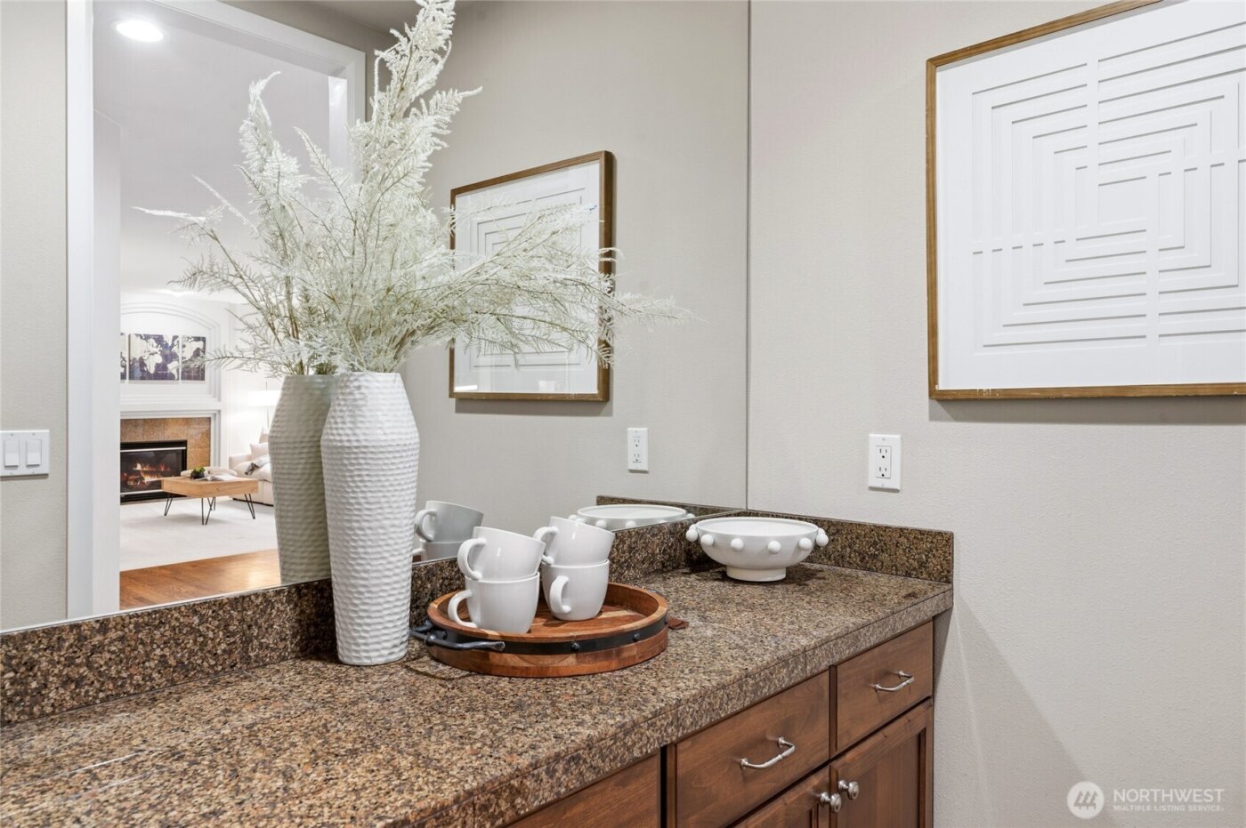 9061 236th Avenue NE, Redmond, WA 98053-1983