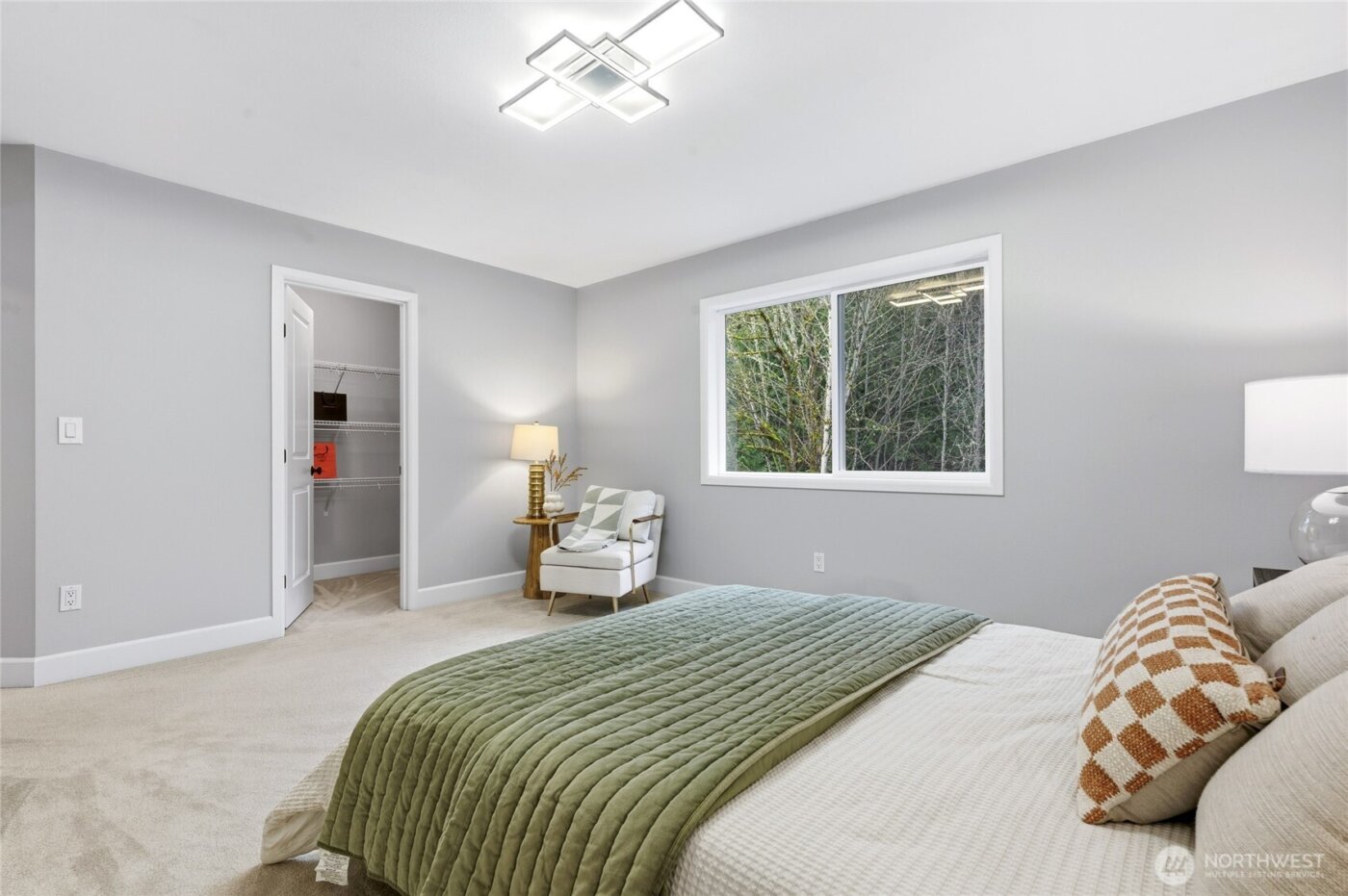 9061 236th Avenue NE, Redmond, WA 98053-1983