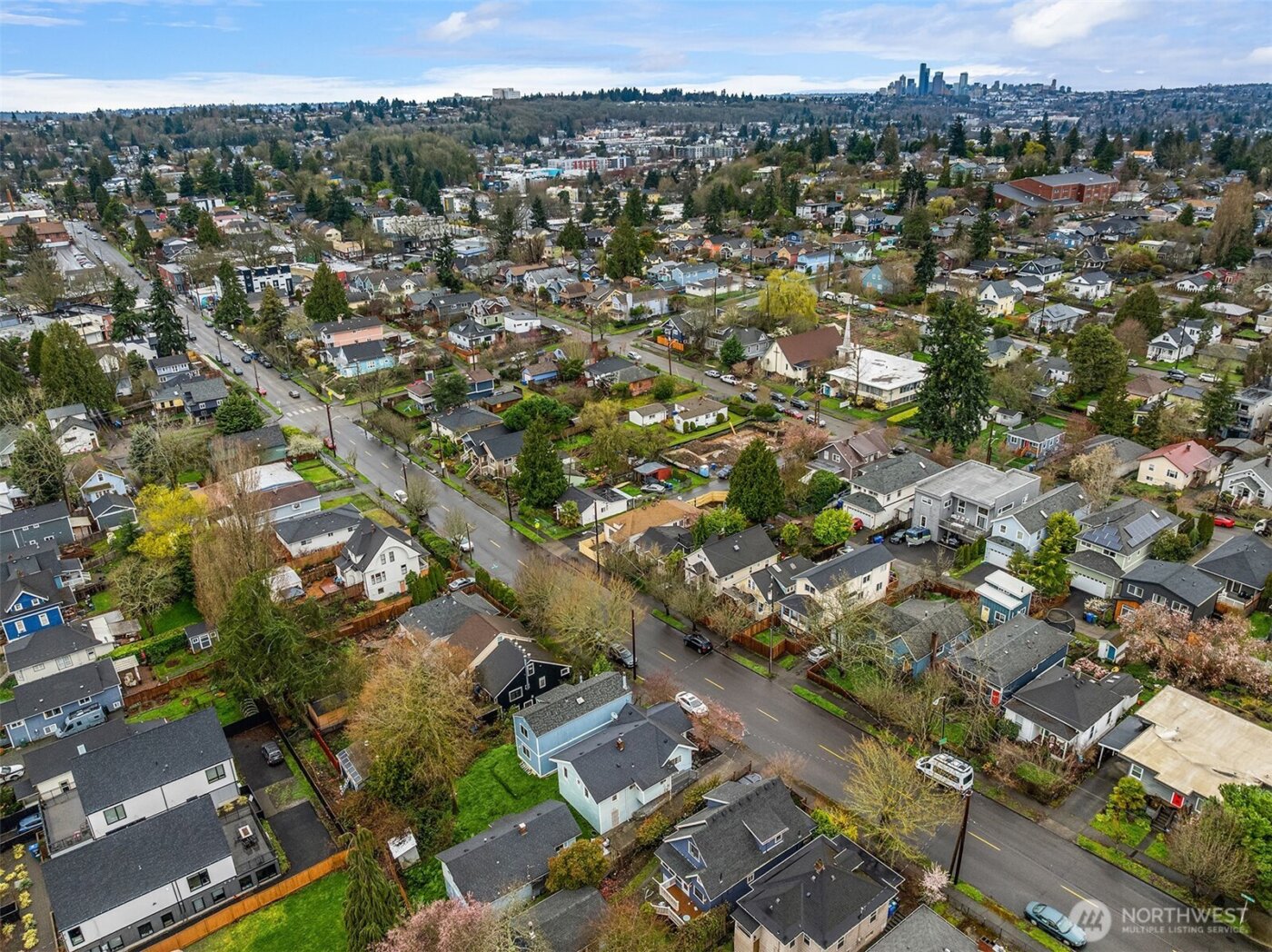 4715 S Orcas Street , Seattle, WA 98118