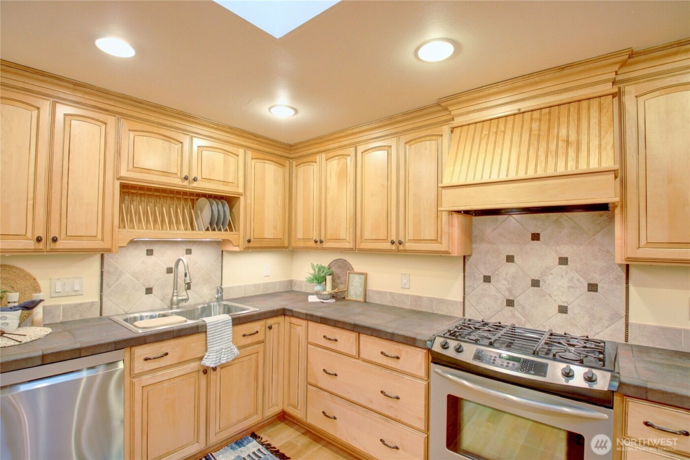 12454 Gwen Drive #13, Burlington, WA 98233