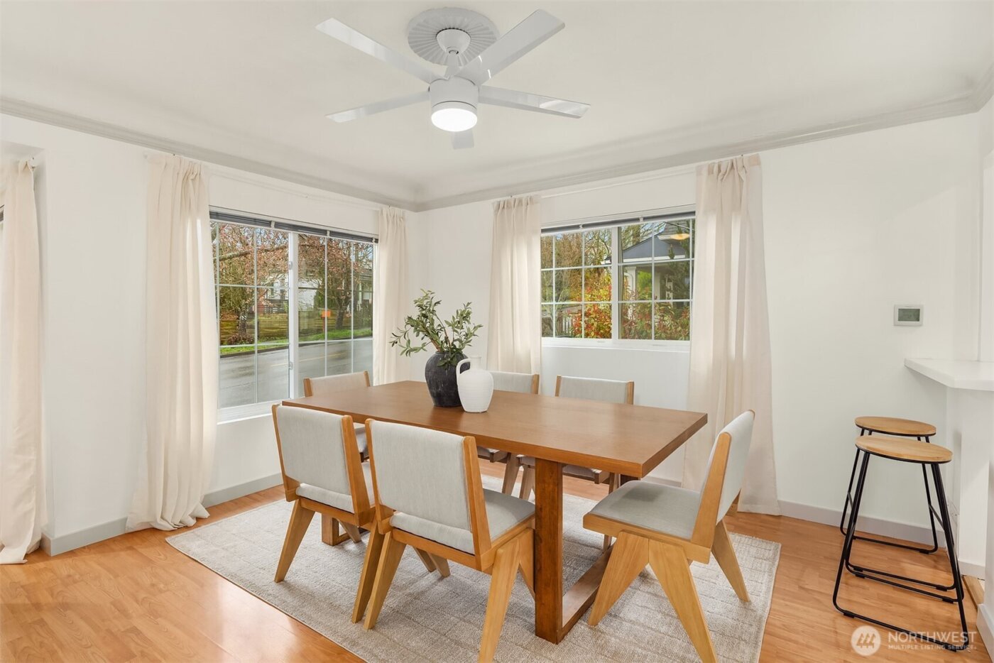 4715 S Orcas Street , Seattle, WA 98118