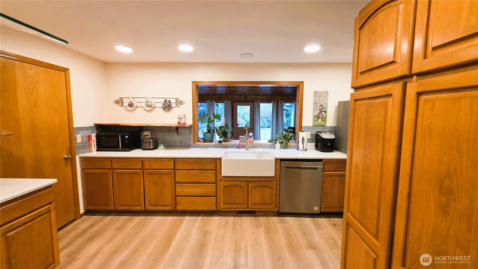 30708 N Place , Ocean Park, WA 98640