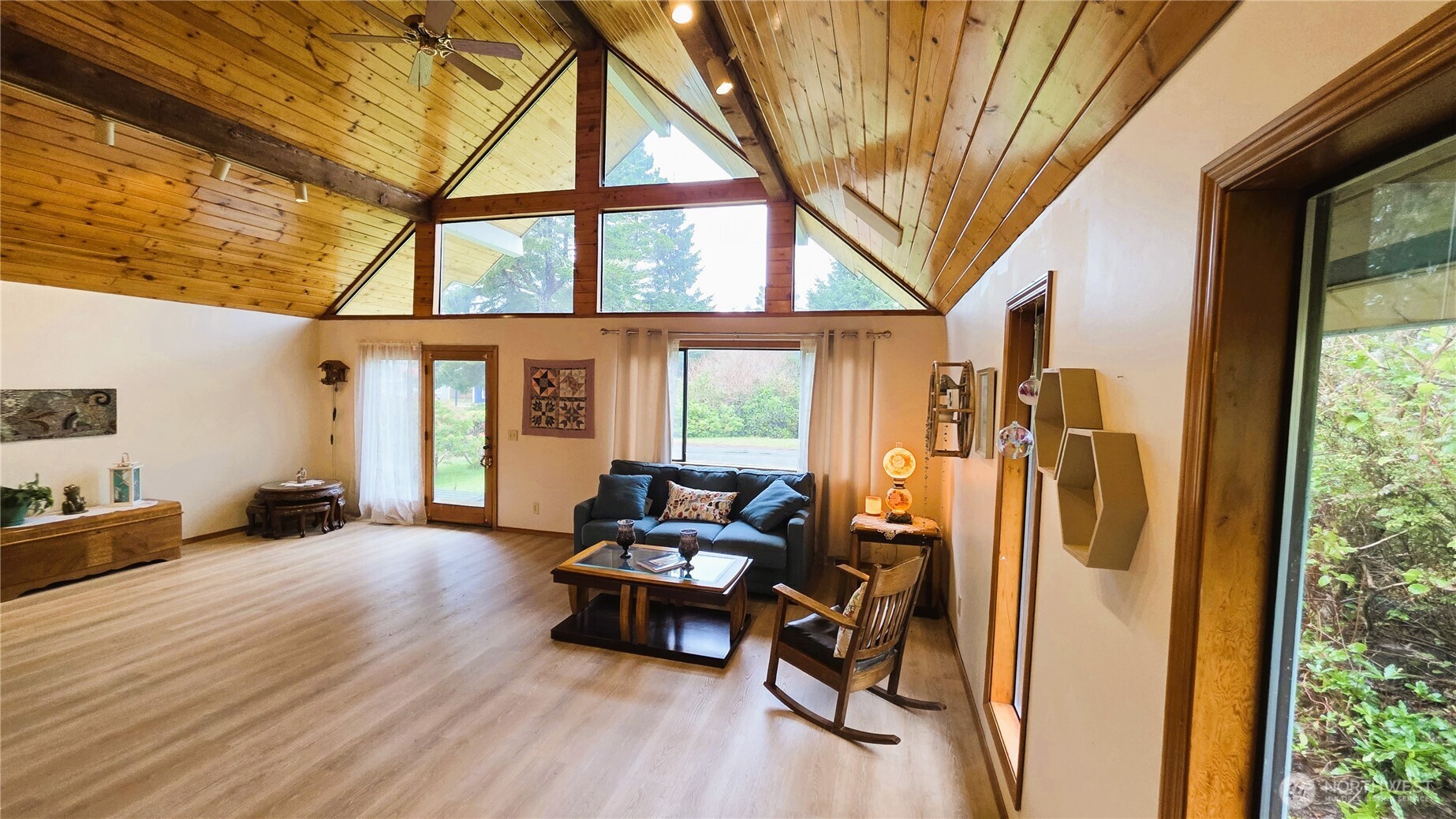 30708 N Place , Ocean Park, WA 98640