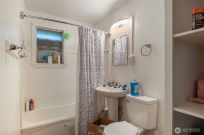 3218 Halverson Avenue , Bremerton, WA 98310 - Photo 25