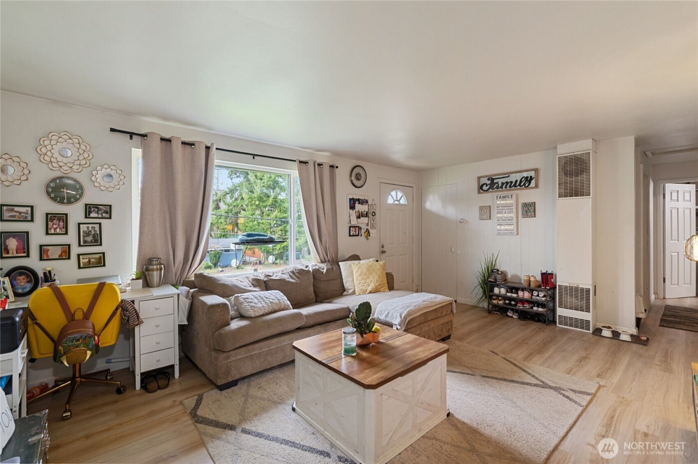 3218 Halverson Avenue , Bremerton, WA 98310