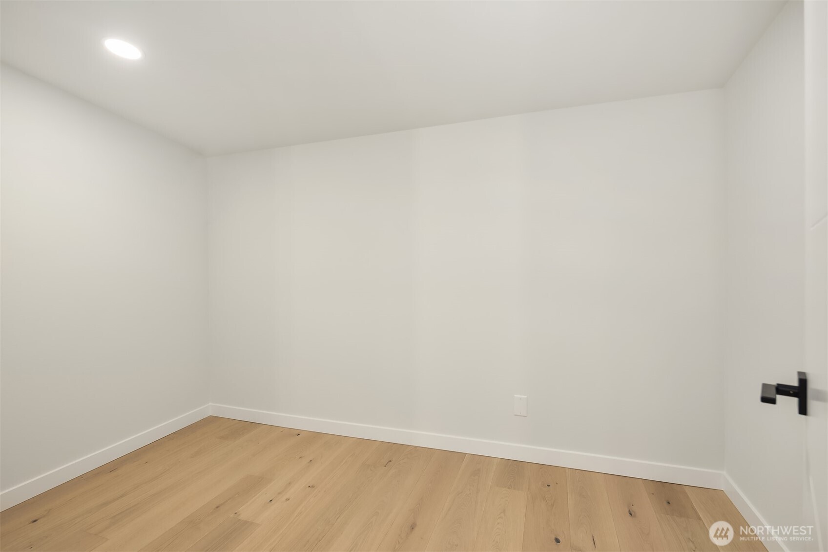 12241 NE 65 Street , Kirkland, WA 98033