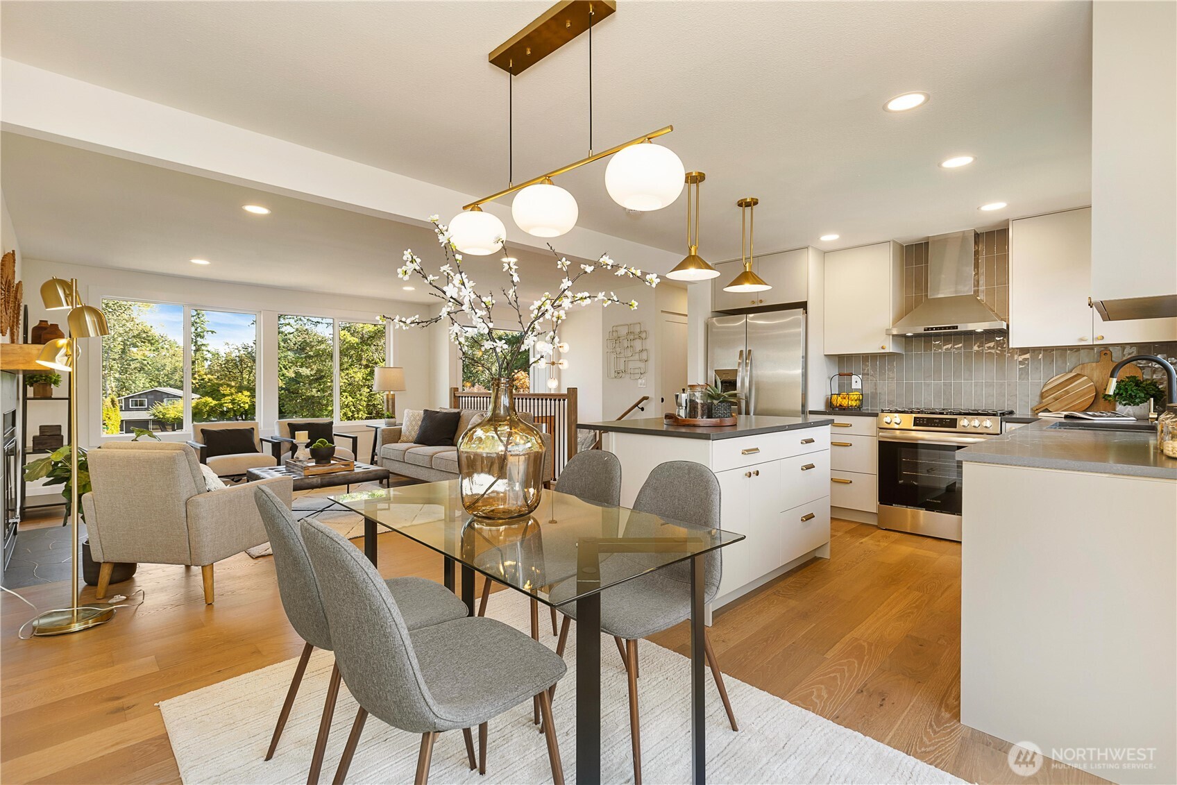 12907 87th Avenue NE, Kirkland, WA 98034