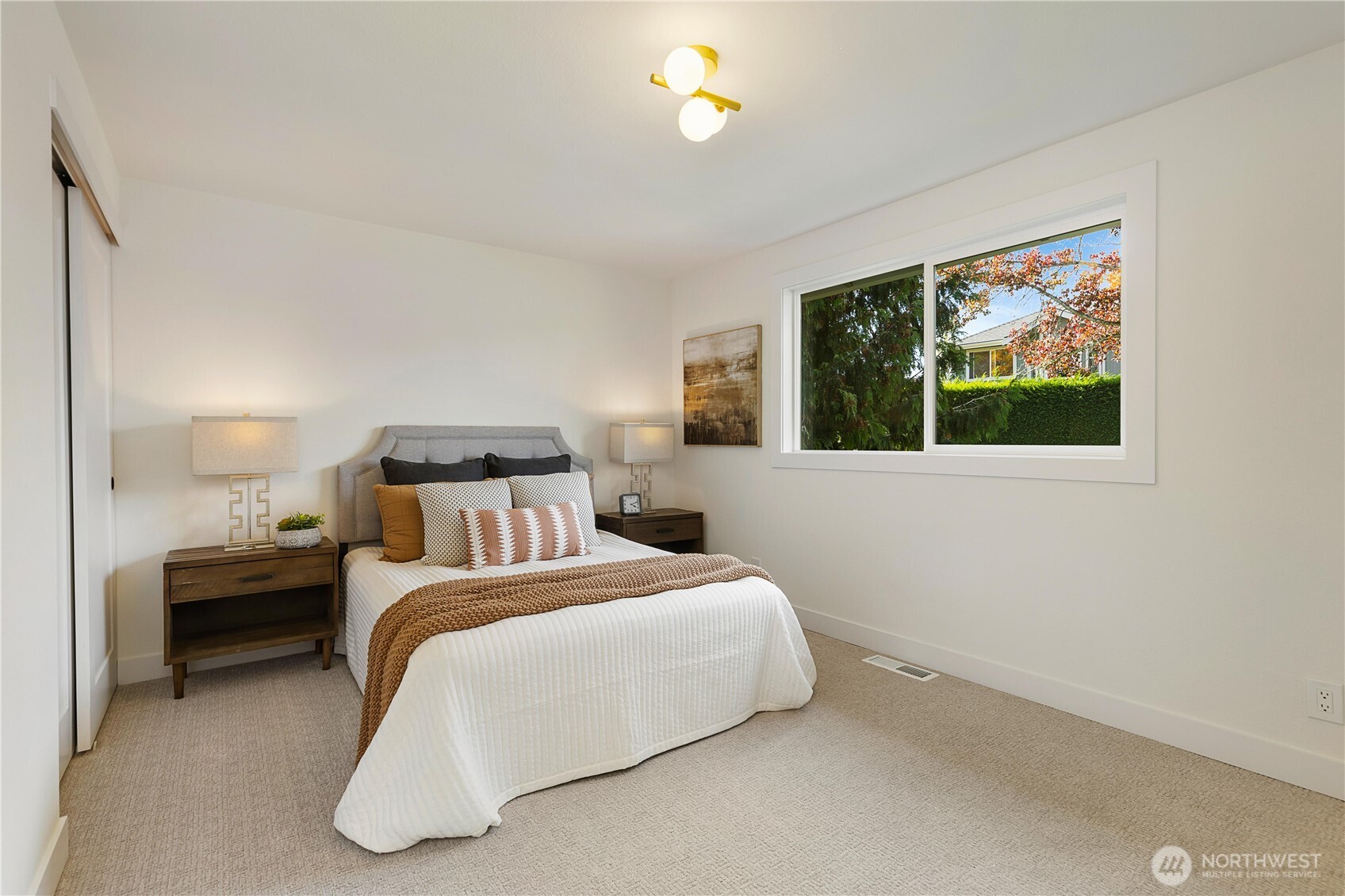 12907 87th Avenue NE, Kirkland, WA 98034