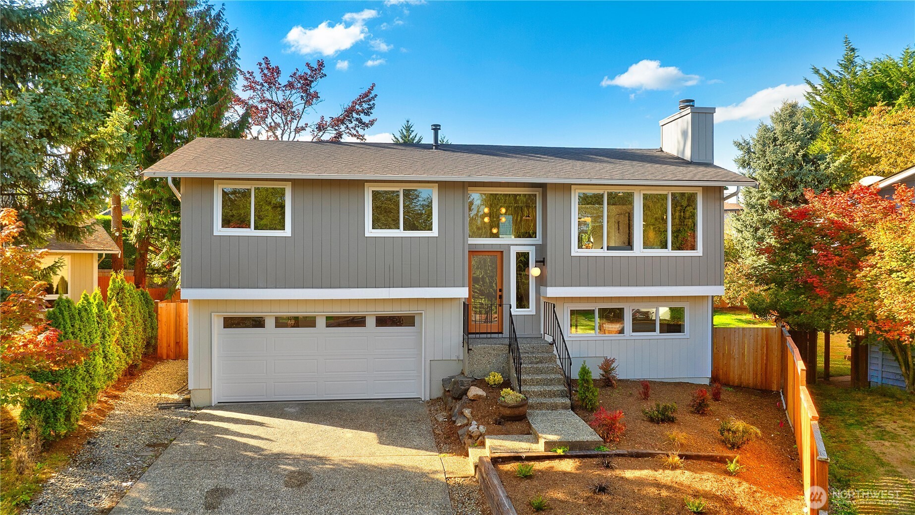 12907 87th Avenue NE, Kirkland, WA 98034