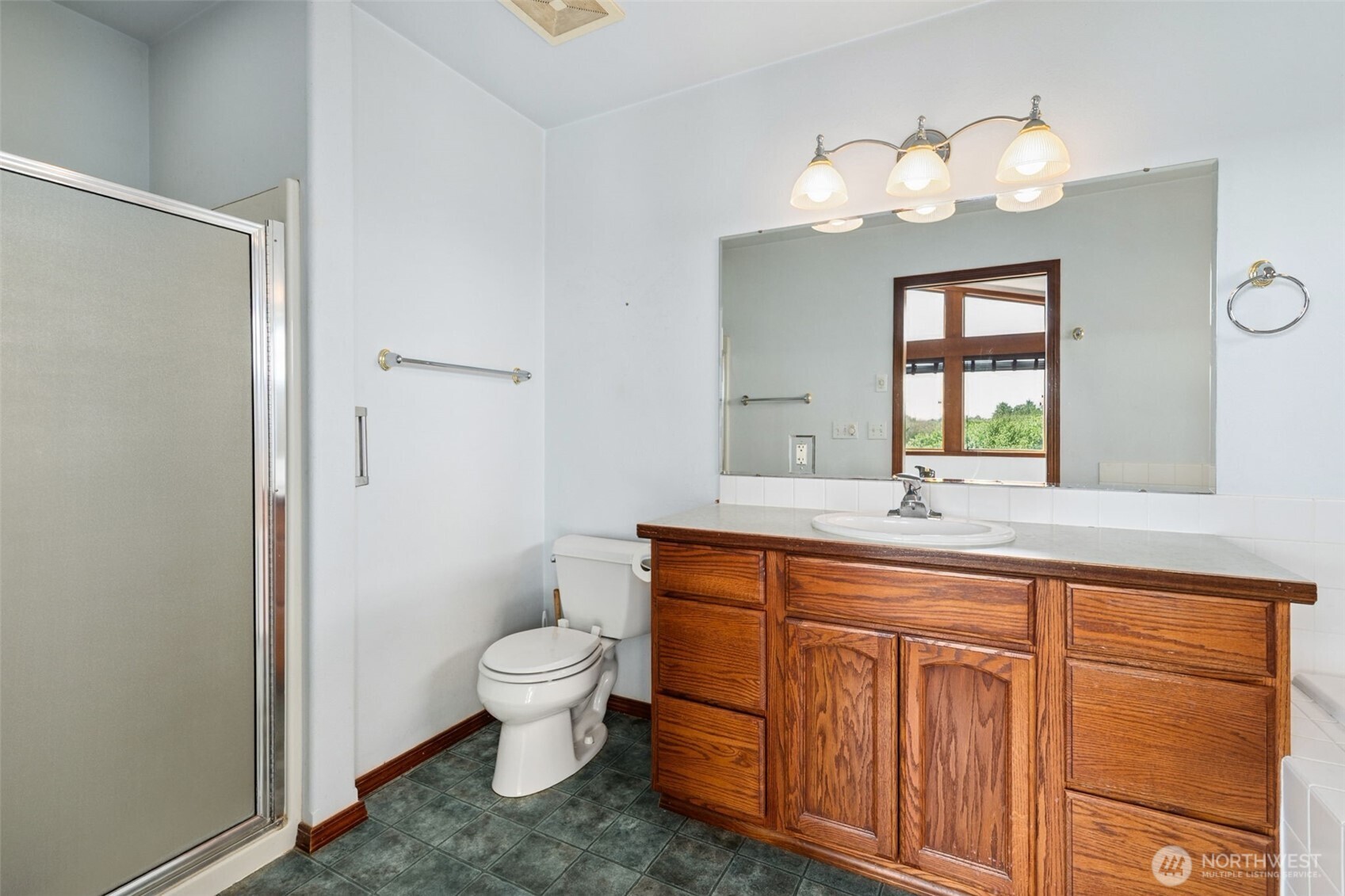 1003 Greenview Avenue , Ocean Shores, WA 98569