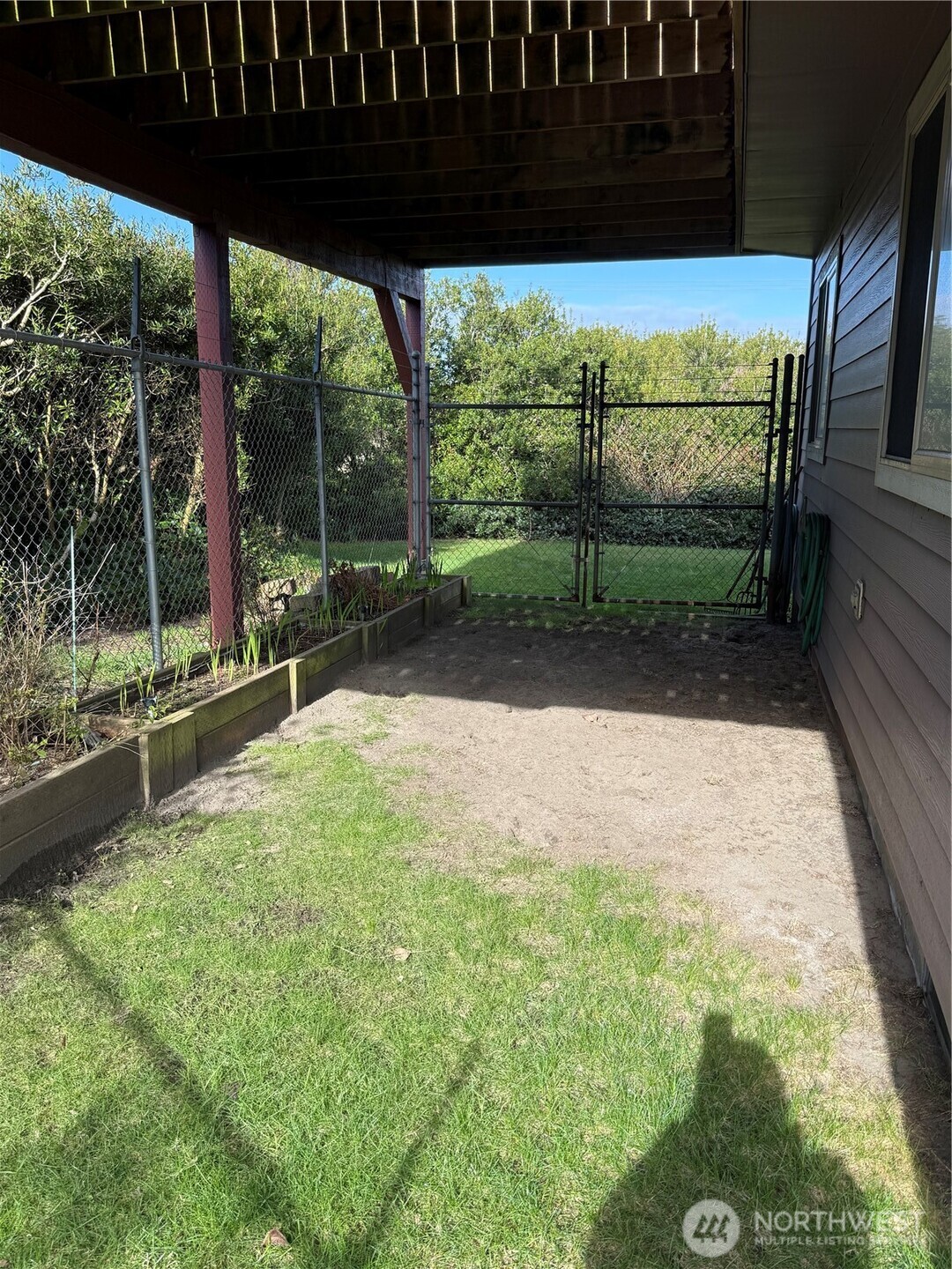 1003 Greenview Avenue , Ocean Shores, WA 98569