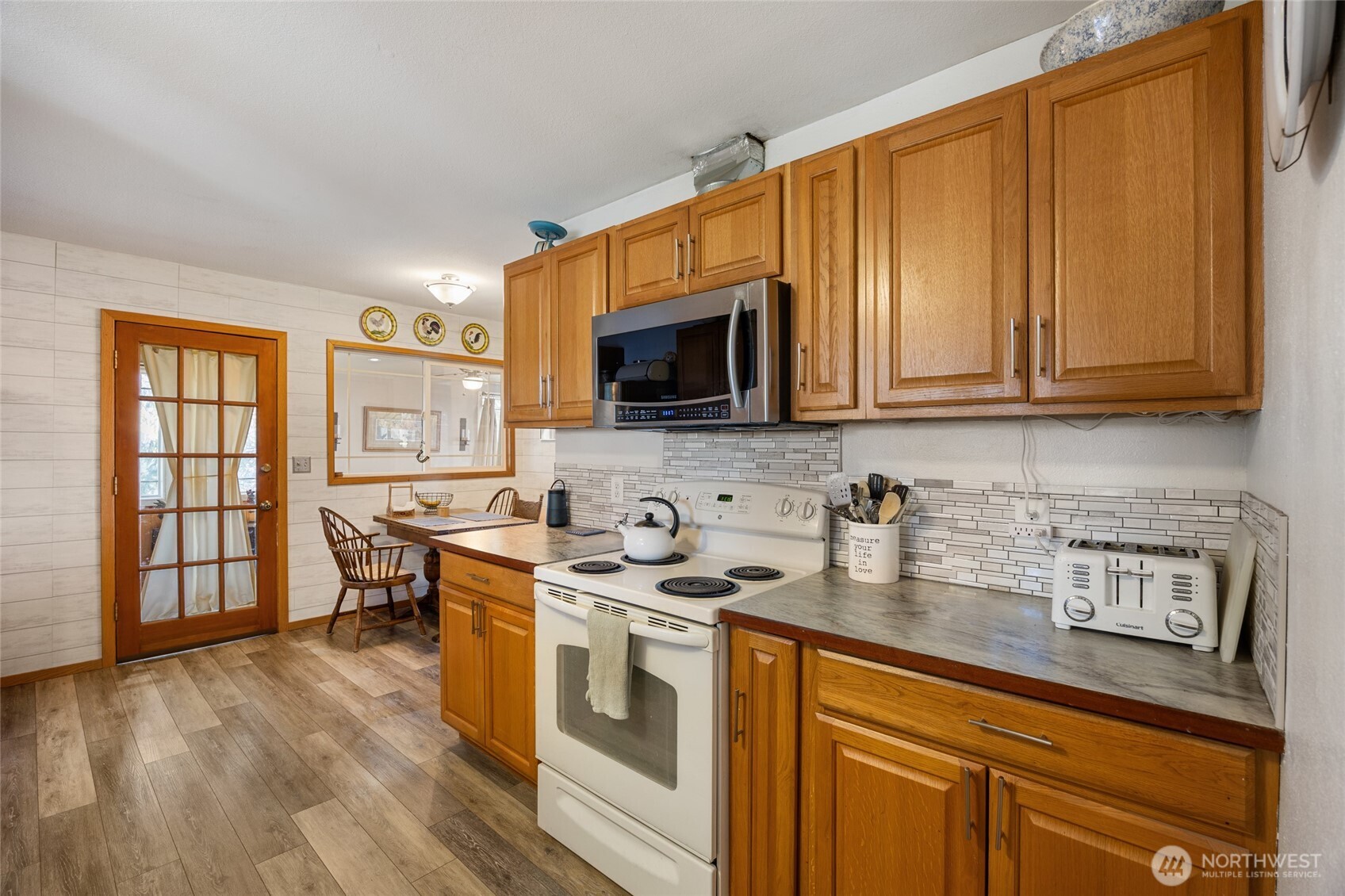 4190 NE Shorecrest Drive , Moses Lake, WA 98837