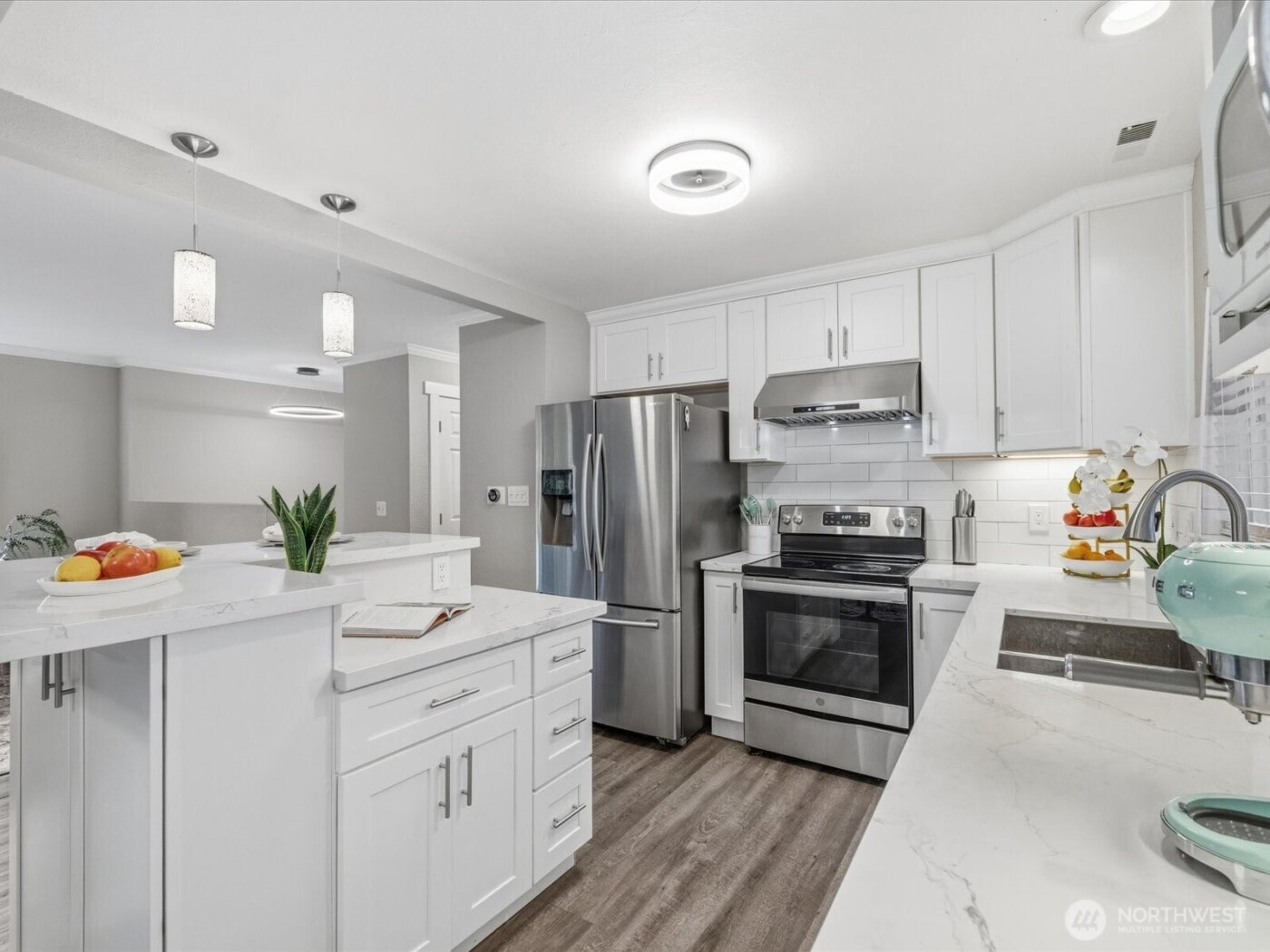 12026 NE 99th Lane , Kirkland, WA 98033