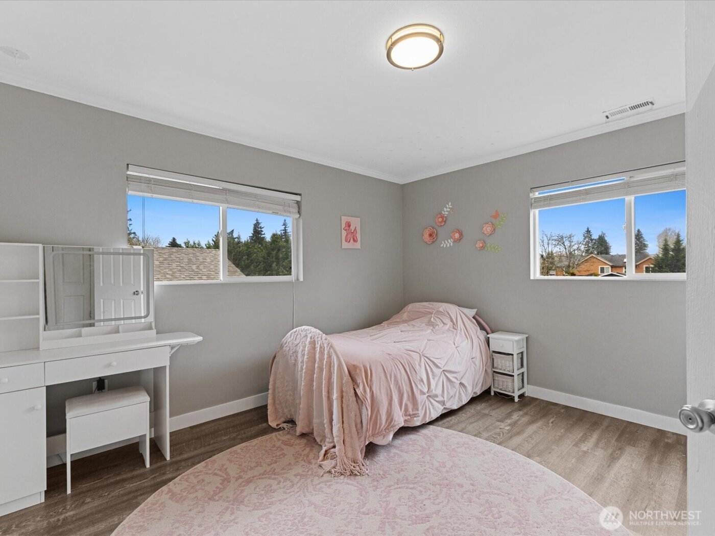 12026 NE 99th Lane , Kirkland, WA 98033