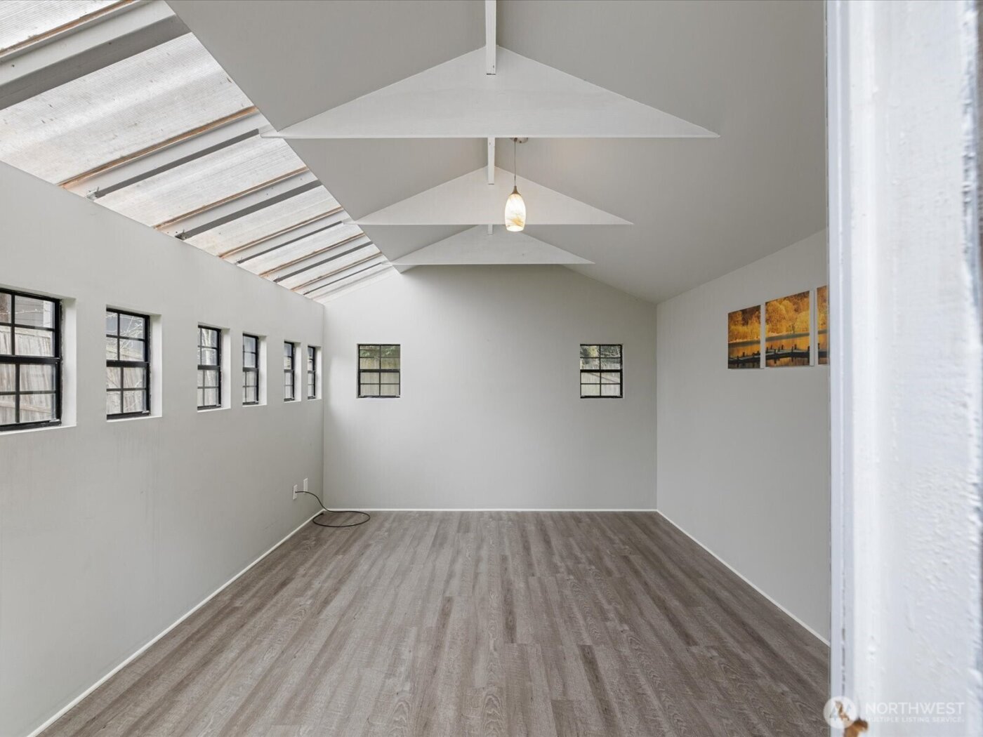 12026 NE 99th Lane , Kirkland, WA 98033