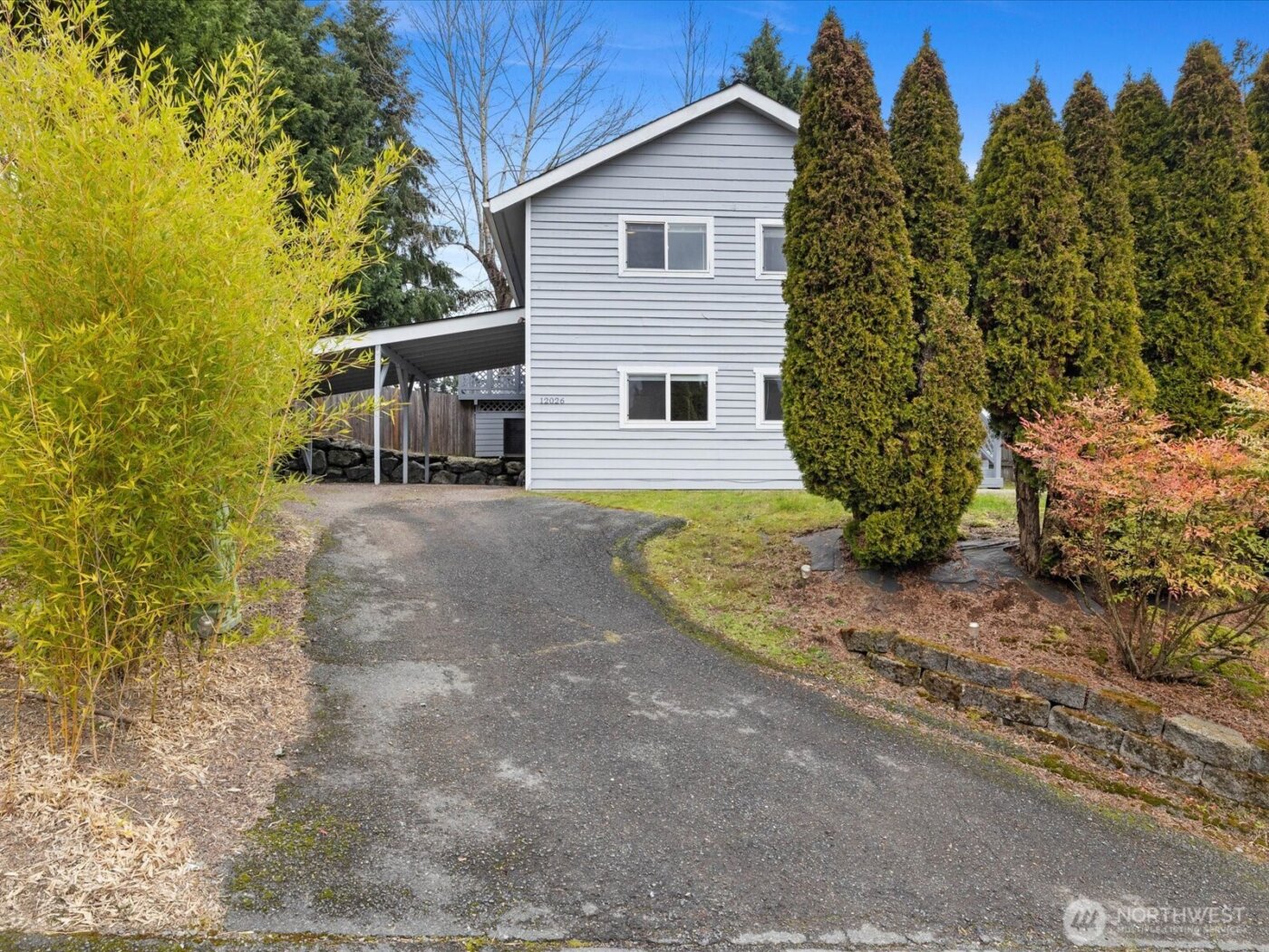 12026 NE 99th Lane , Kirkland, WA 98033