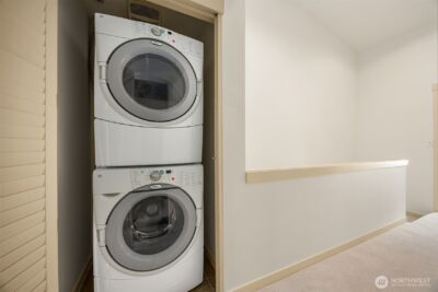 1848 NE Kenyon Court , Issaquah, WA 98029 - Photo 26