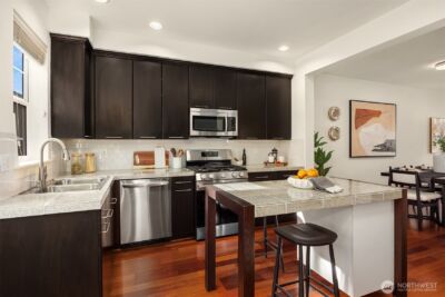 1848 NE Kenyon Court , Issaquah, WA 98029 - Photo 7