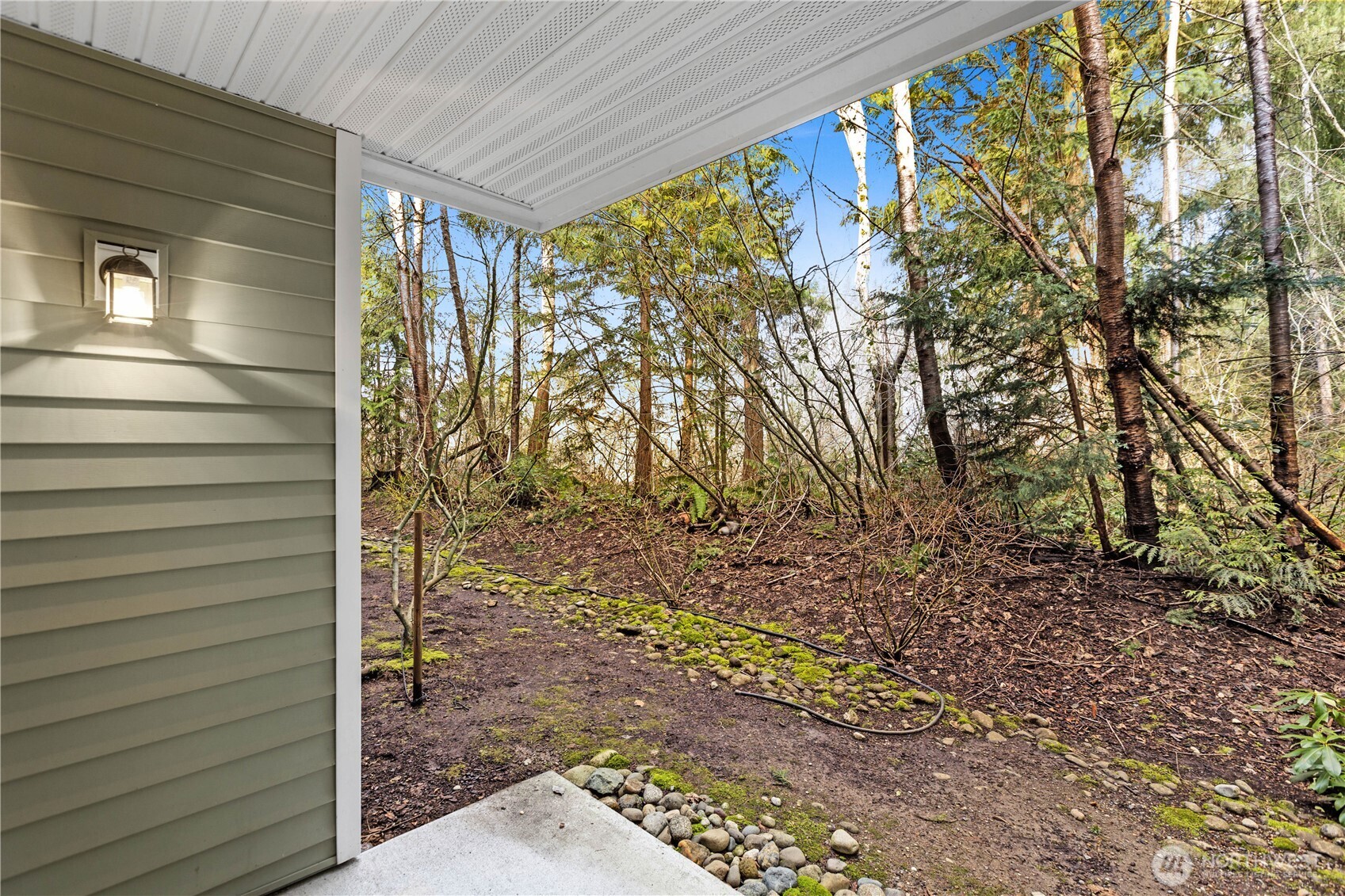 12712 Admiralty Way #F104, Everett, WA 98204