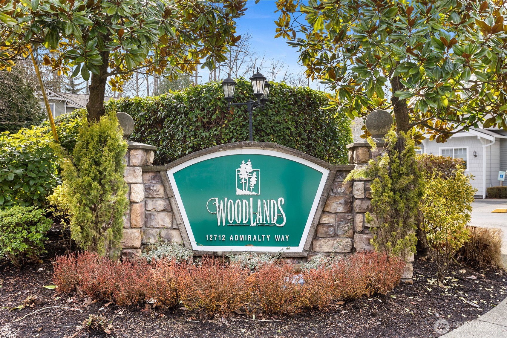 12712 Admiralty Way #F104, Everett, WA 98204