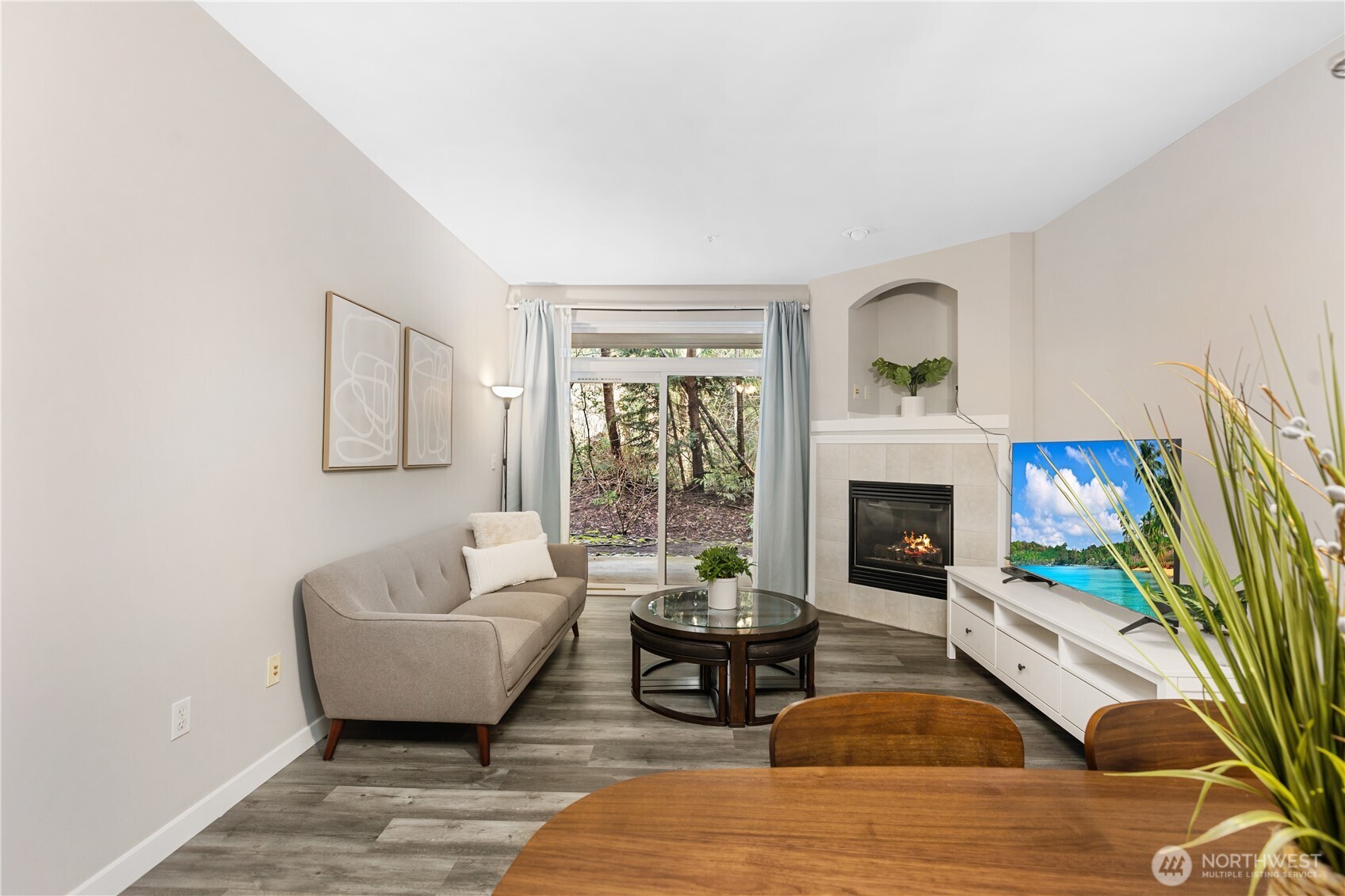 12712 Admiralty Way #F104, Everett, WA 98204