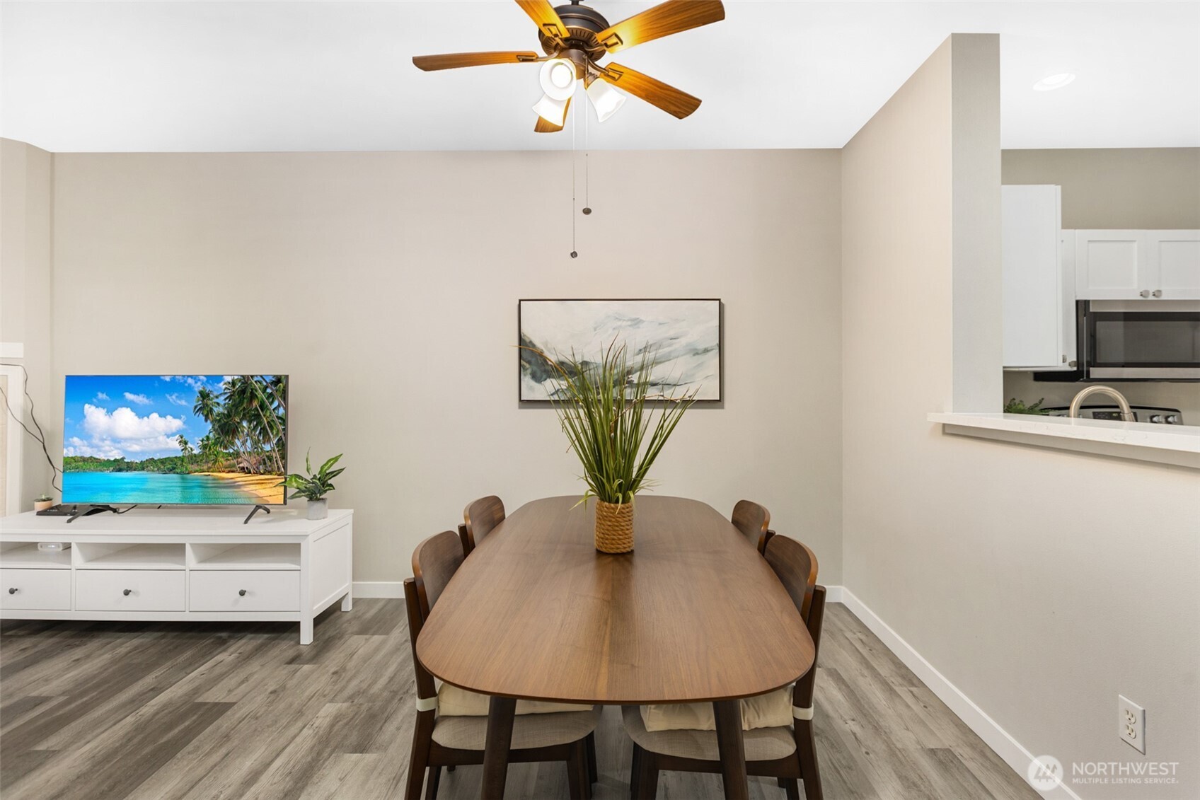 12712 Admiralty Way #F104, Everett, WA 98204