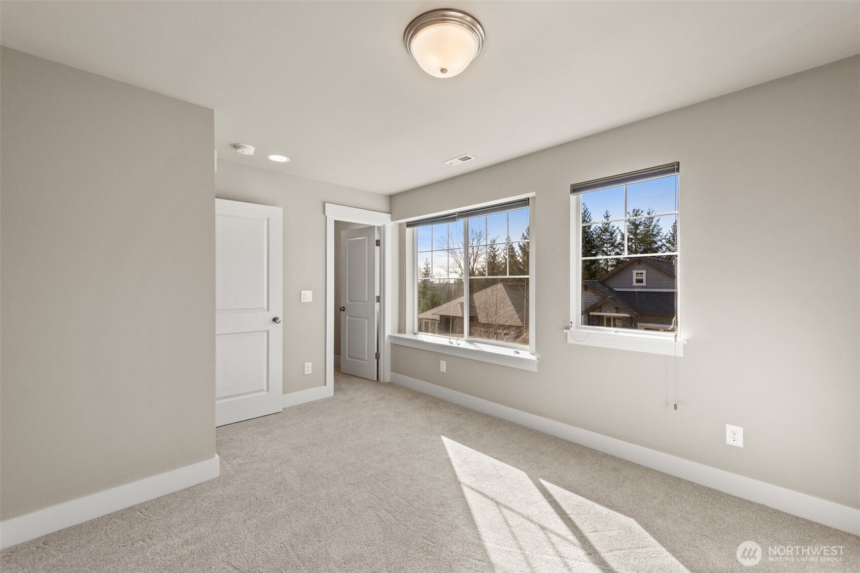 610 Field Place NE, Renton, WA 98059