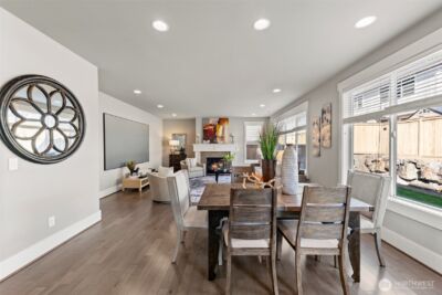 610 Field Place NE, Renton, WA 98059 - Photo 3