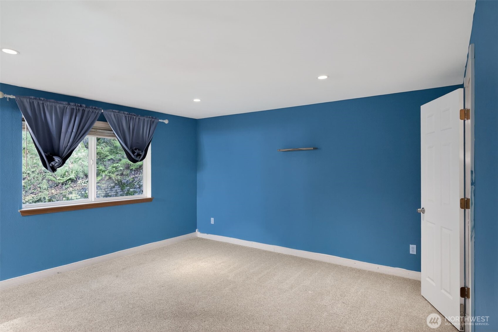 24382 Catamount Lane NW, Poulsbo, WA 98370