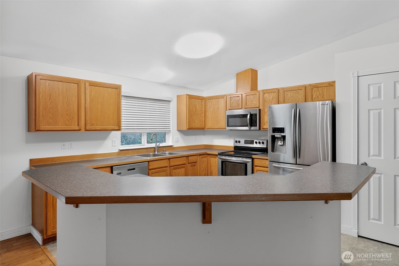 24382 Catamount Lane NW, Poulsbo, WA 98370