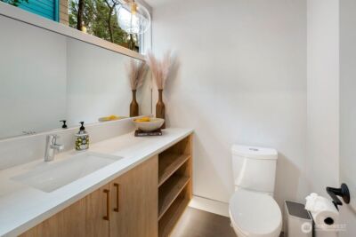 1601 E Jefferson Street , Seattle, WA 98122 - Photo 11