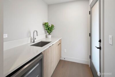 1601 E Jefferson Street , Seattle, WA 98122 - Photo 25