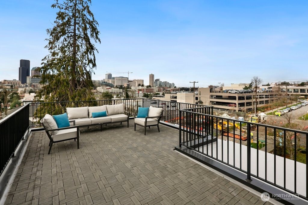 1601 E Jefferson Street , Seattle, WA 98122