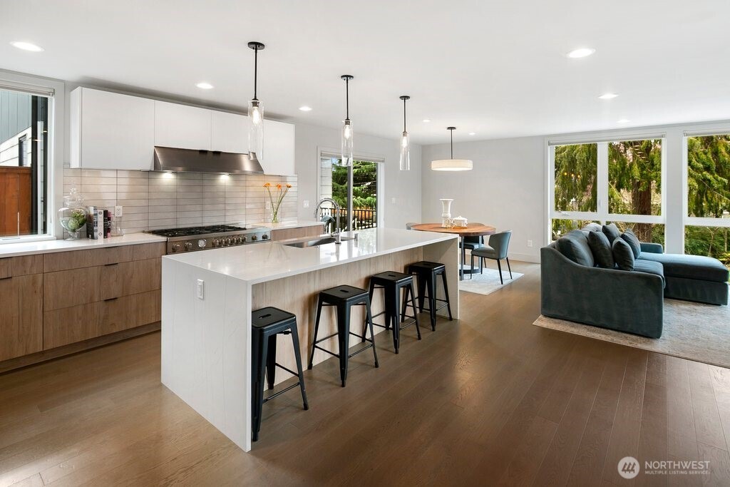 1601 E Jefferson Street , Seattle, WA 98122