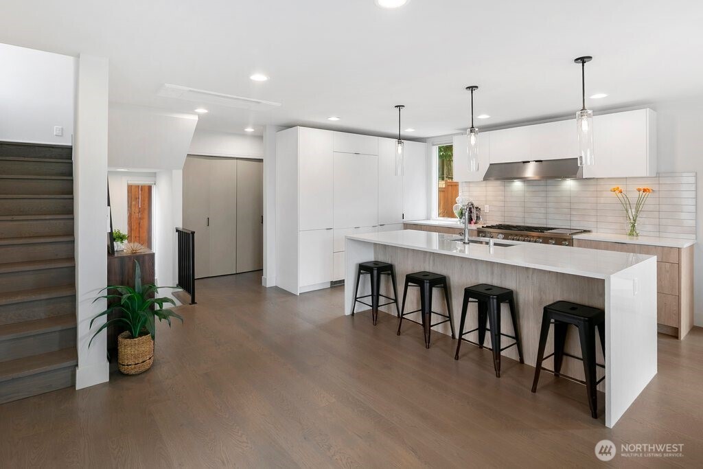 1601 E Jefferson Street , Seattle, WA 98122