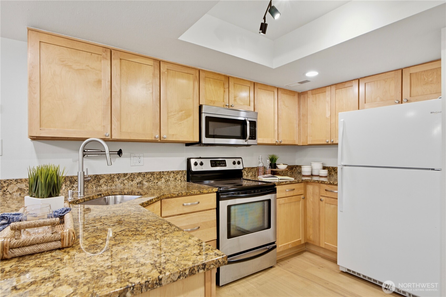 4281 152nd Court SE #3A, Bellevue, WA 98006