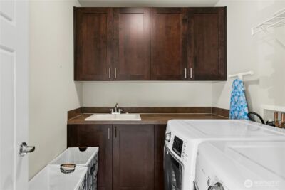 2744 NW Pine Cone Place , Issaquah, WA 98027 - Photo 27