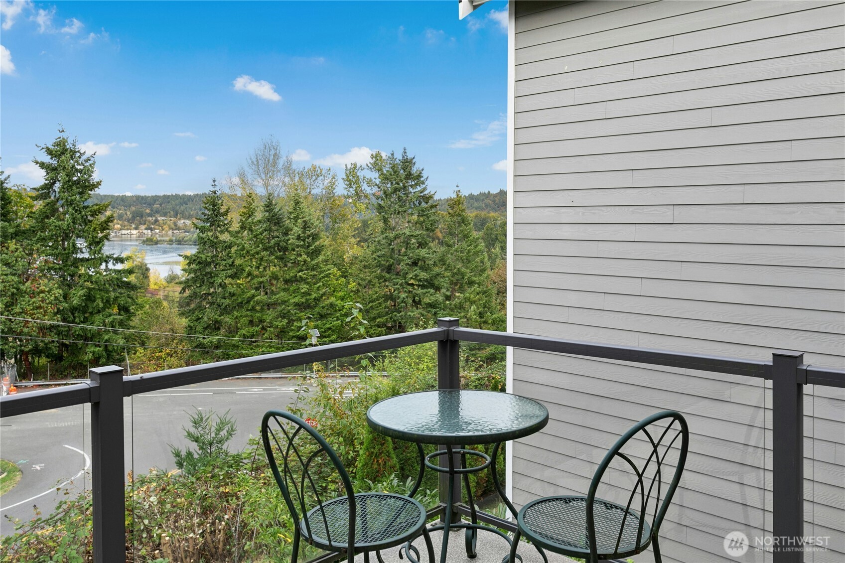 2744 NW Pine Cone Place , Issaquah, WA 98027