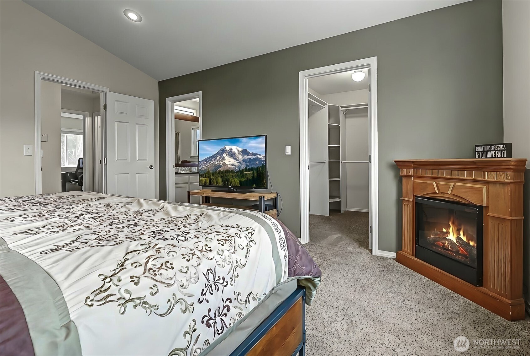 1226 S 35th Street , Renton, WA 98055