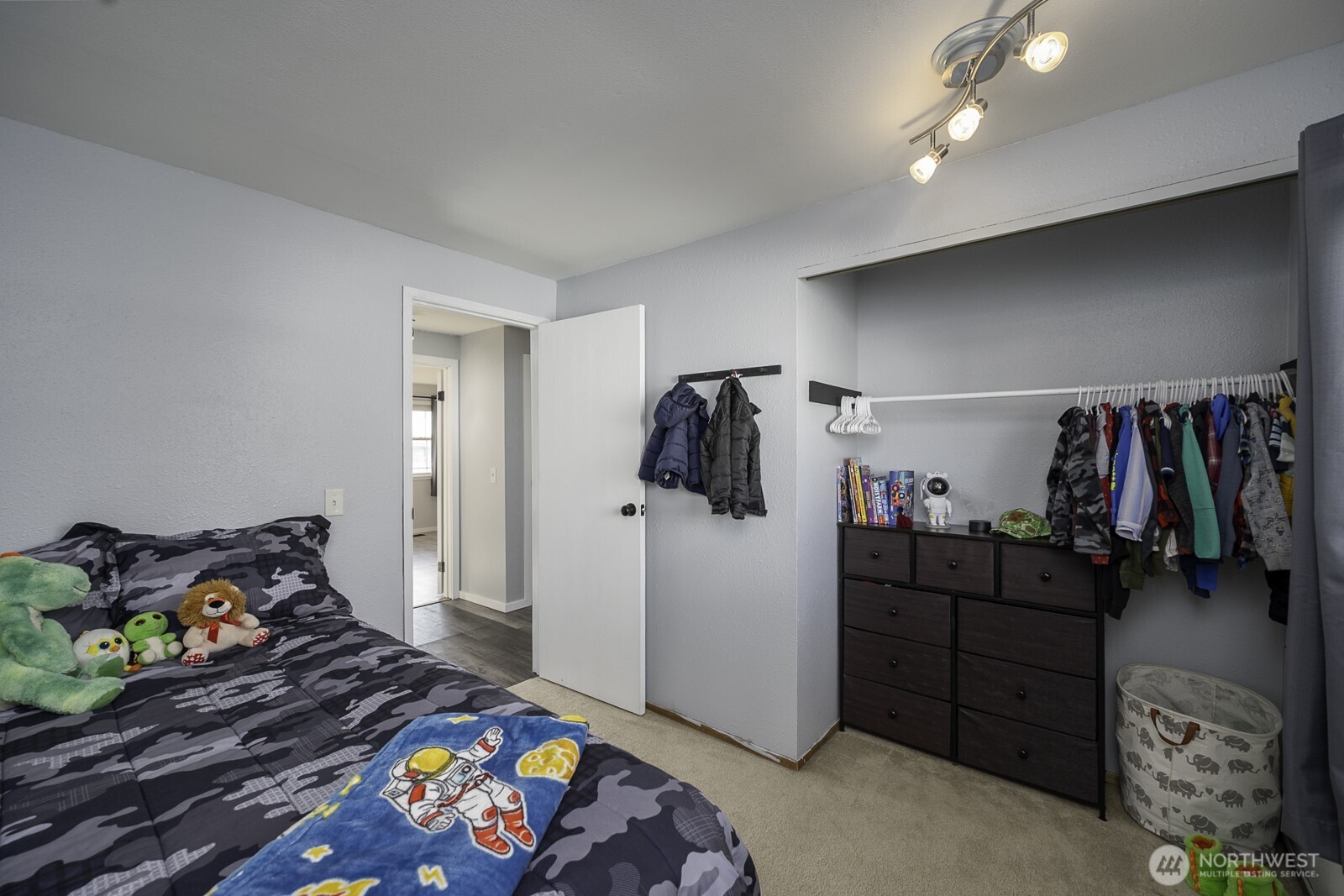 306 Belmont Avenue , Moses Lake, WA 98837