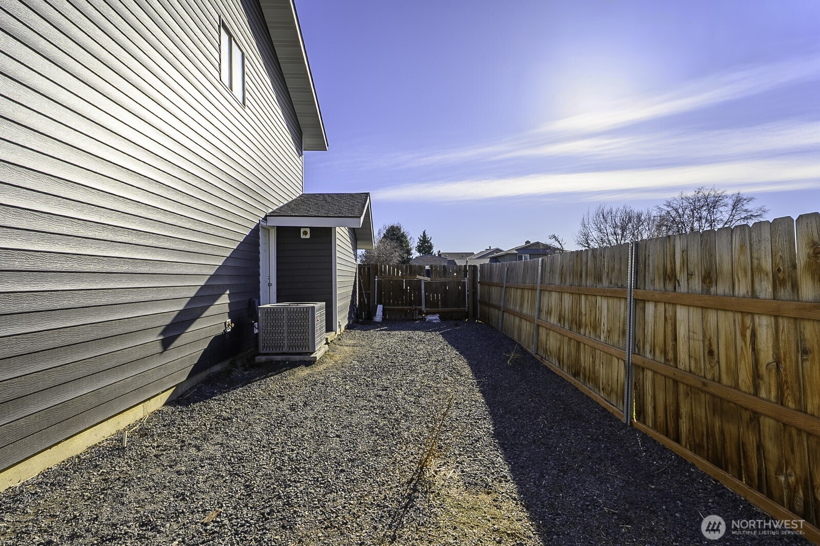 306 Belmont Avenue , Moses Lake, WA 98837