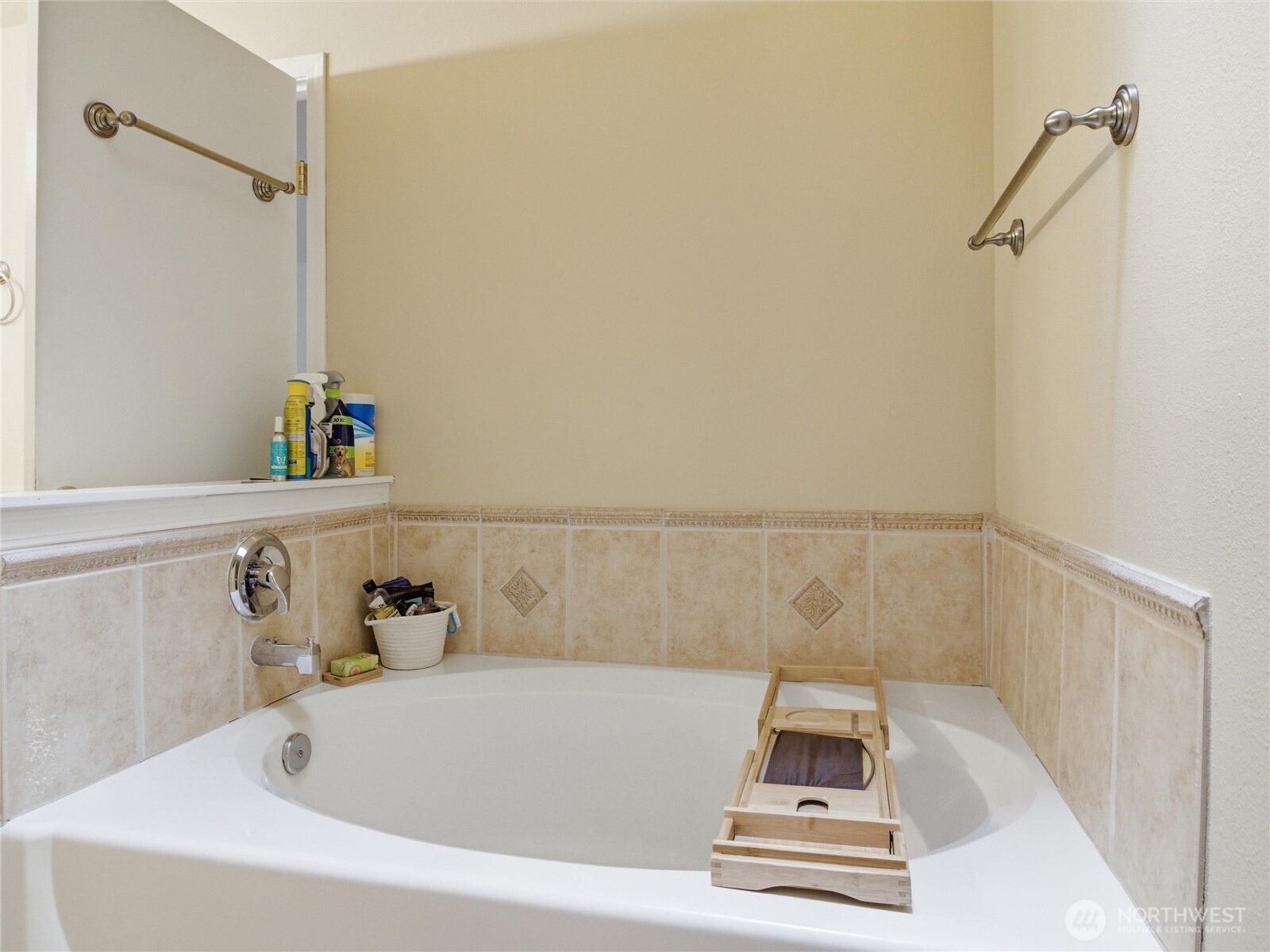 1144 Milbanke Drive SE, Olympia, WA 98513