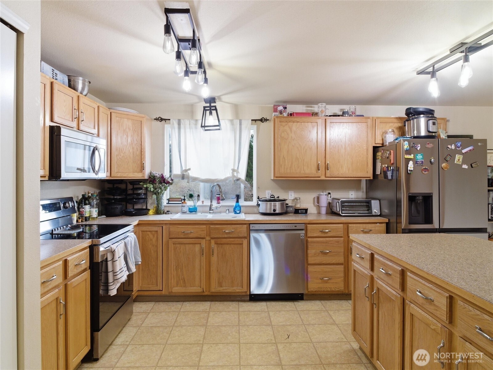 1144 Milbanke Drive SE, Olympia, WA 98513