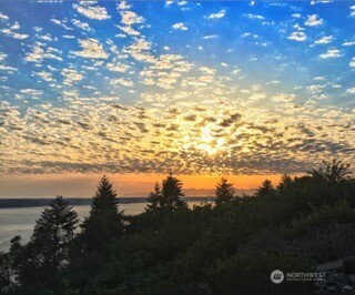 4520 Kennedy Road NE, Tacoma, WA 98422