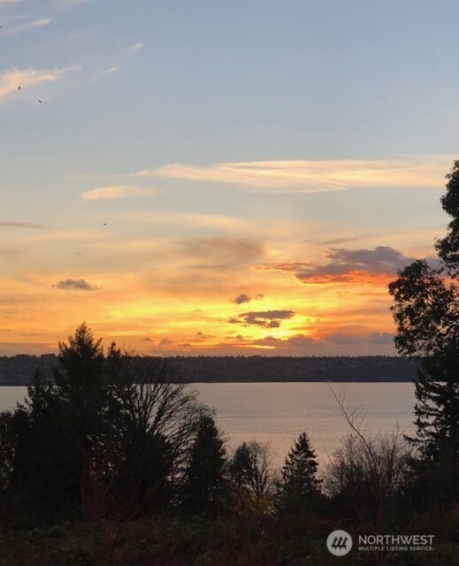 4520 Kennedy Road NE, Tacoma, WA 98422