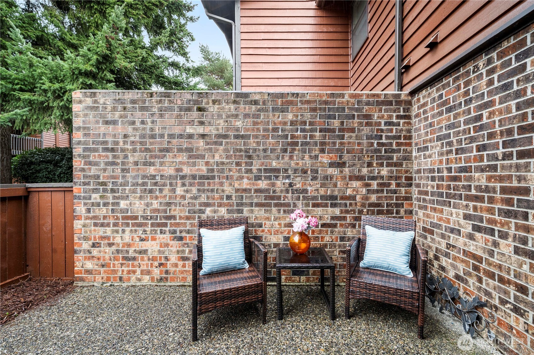 1733 157th Avenue NE #E102, Bellevue, WA 98008