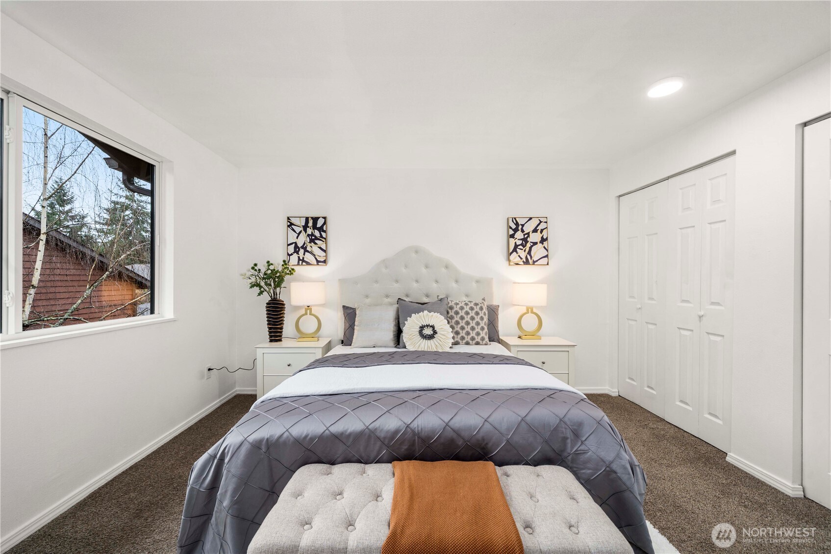 1733 157th Avenue NE #E102, Bellevue, WA 98008