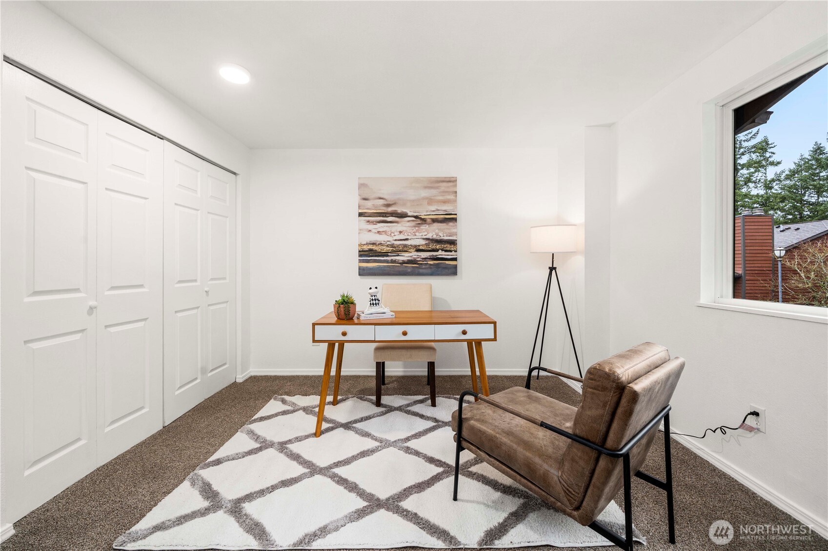 1733 157th Avenue NE #E102, Bellevue, WA 98008