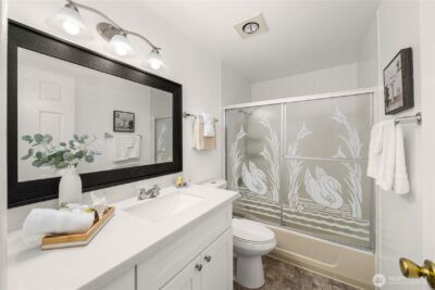 1733 157th Avenue NE #E102, Bellevue, WA 98008 - Photo 22