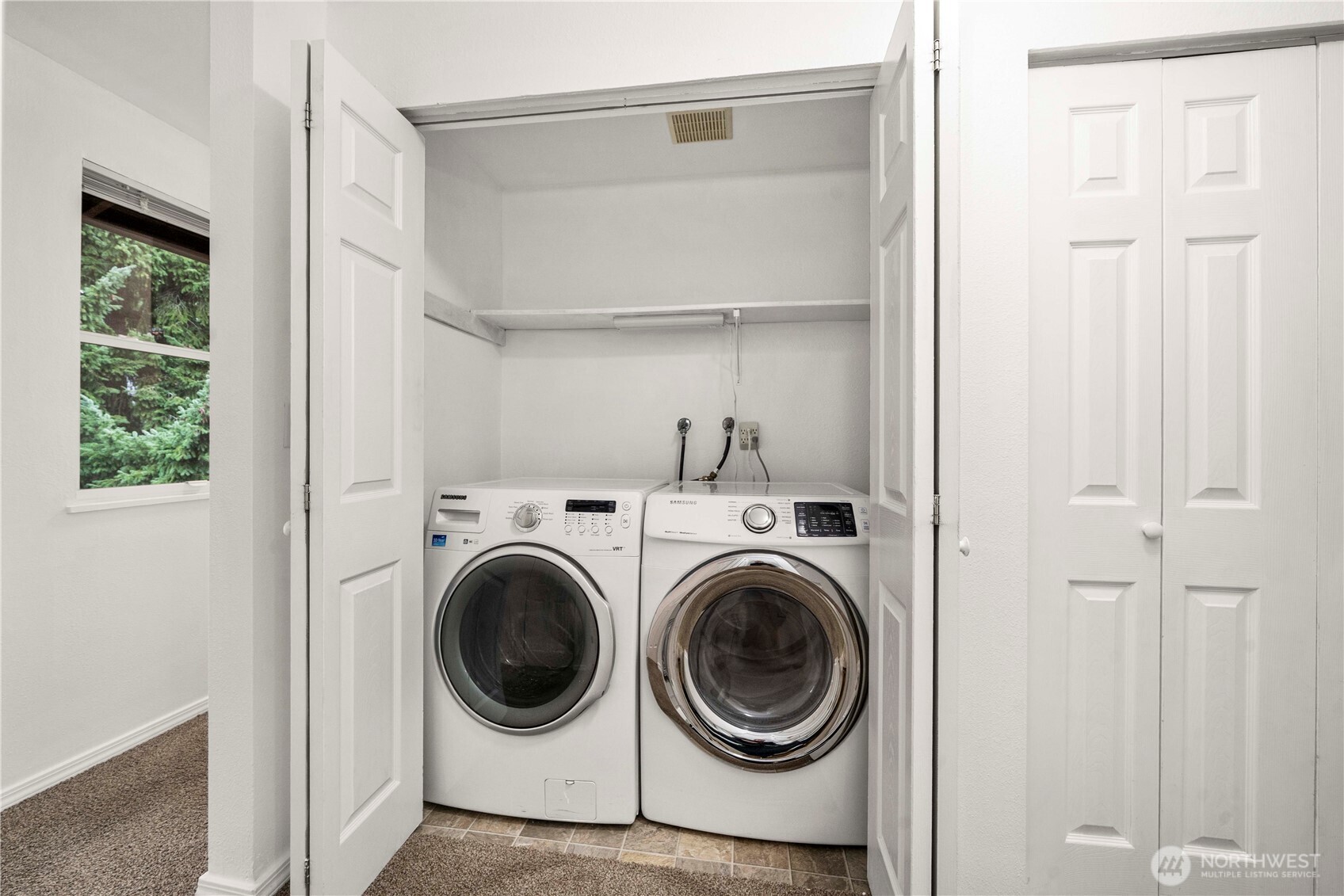 1733 157th Avenue NE #E102, Bellevue, WA 98008